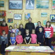 Настоятель посетил школу искусств в Русском Камешкире